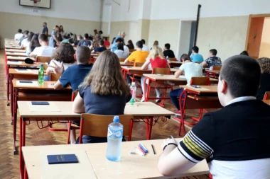 DANAS OSMACIMA KREĆU PRIJAVE ZA TREĆI TEST NA ZAVRŠNOM ISPITU: Rok je do 30. decembra