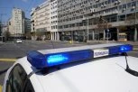 GRADIO BEZ DOZVOLE NAKON REŠENJA O OBUSTAVI RADOVA: Dogradio hotel u Surčinu!