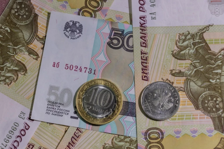 PUTINOV MILIJARDER SE OKOMIO NA MLADE RUSE: Traži od države da im ukine penzije, jer ne žele da osnivaju porodice