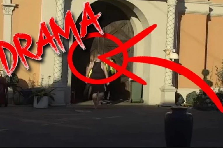 TOTALNI KOLAPS NA IMANJU! Devojke POMAHNITALE pred kamerama, ne stide se NIČEGA - odmah nastala pometnja! (VIDEO)