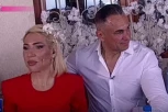 SKANDAL UŽIVO NA PINKU! Dečko Jovane Jeremić na Vaskrs čestitao BOŽIĆ, voditeljka u programu HITNO reagovala! (VIDEO)