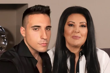 PRVA IZJAVA DRAGANE MIRKOVIĆ NAKON VESTI DA POSTAJE BAKA: Melani nam je donela neopisivu radost!