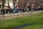 NAJTUŽNIJA POVORKA NA BALKANU: Održan šesti "MARŠ ANĐELA" u Kočanima, drugovi nastradalih na kraju načinili FANTASTIČAN GEST