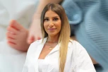 SVE JE SAZNAO PUTEM DRUŠTVENIH MREŽA: Dalilin otac prekinuo ćutnju o njenoj TRUDNOĆI - BILA BI BRIŽNA MAJKA!