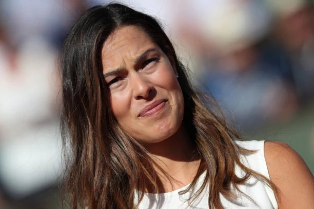 ANA IVANOVIĆ ZA DLAKU IZBEGLA NAJGORI MOGUĆI SCENARIO: Svi bruje o razvodu sa Bastijanom, a ovo zaboravljaju!