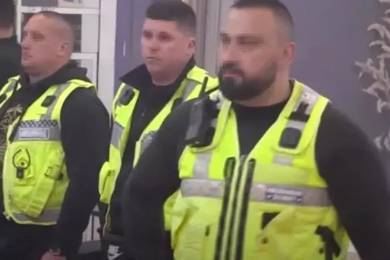 VANREDNO STANJE U "ELITI 8" - OBEZBEĐENJE NA SVAKOM ĆOŠKU! Nakon jezivih MORBIDNOSTI uživo u prenosu, umešao se i Gastoz! (VIDEO)