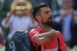 NAJLEPŠA TENISERKA SVETA DOŠLA NA ĐOKOVIĆEV TRENING: Viđena u besnoj mašini, imala aferu sa OVIM SPORTISTIMA! (FOTO)