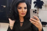 BUJNI DEKOLTE I ČIPKA! Milena Popović digla temperaturu na rođendan - nećete verovati koliko je godina napunila! (FOTO)
