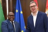 "RAZMOTRILI SMO GEOPOLITIČKA DEŠAVANJA I PRODUBLJIVANJE SARADNJE!" Vučić sa ministrom spoljnih poslova Zambije