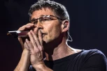 POZNATOM PEVAČU DIJAGNOSTIKOVALI PARKINSONOVU BOLEST: Do sad imao više OPERACIJA MOZGA!
