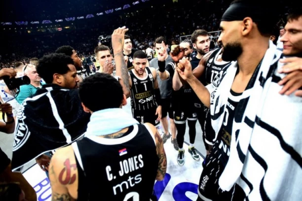 PARTIZAN BIJE BITKU ZA OSMI TROFEJ ADMIRALBET ABA LIGE: Četvrti čin finalne serije protiv Budućnosti!