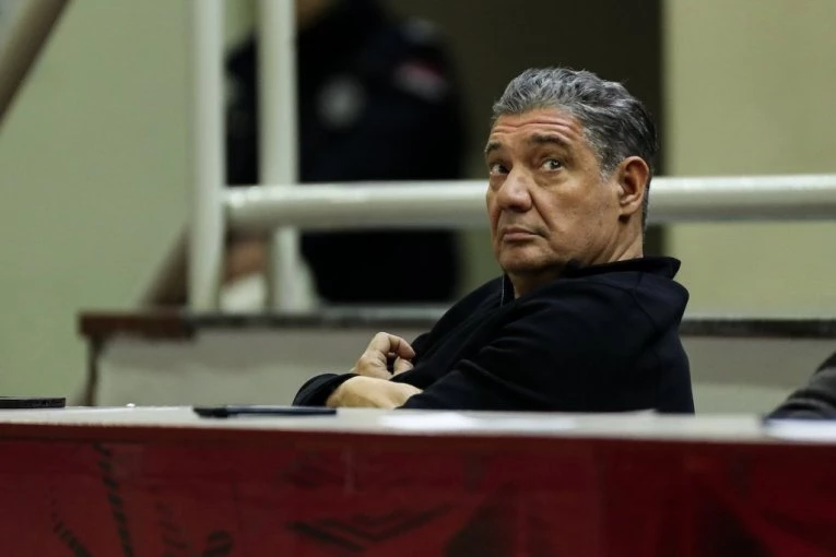 PONOĆNO OGLAŠAVANJE MIŠKA RAŽNATOVIĆA: Došlo je vreme da i on krene put severnoameričkog kontinenta!